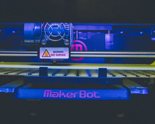 united-states-las-vegas-neonbrand-digital-marketing-3d-printer